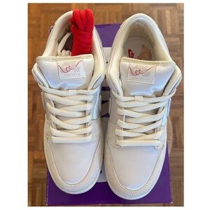 NEW Nike SB Dunk Low PRM City of Love Men’s Size 8